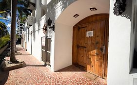 Acacia Boutique Hotel